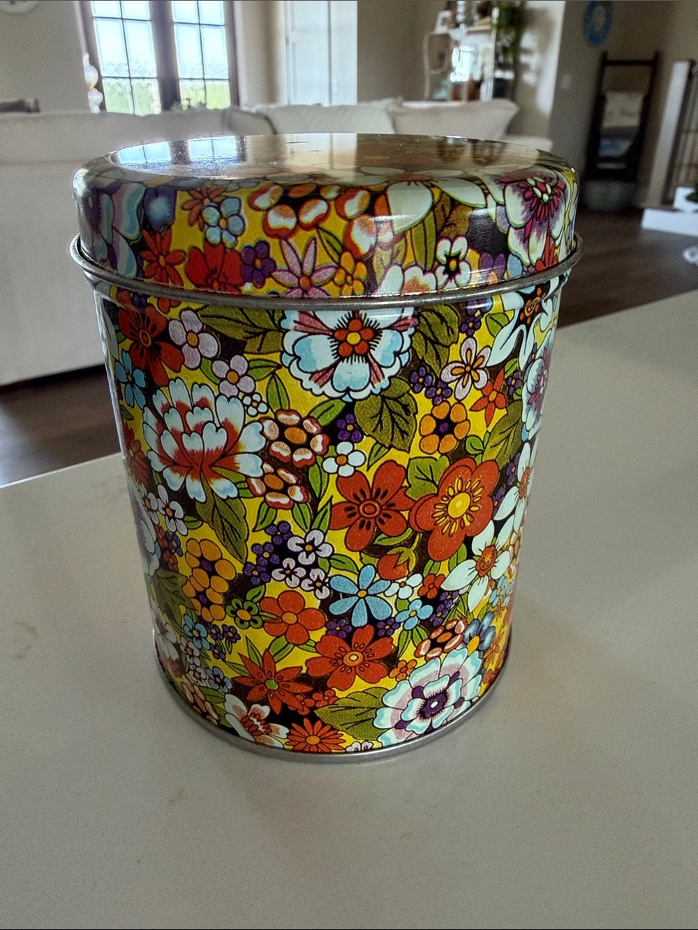 Vintage 1970 Floral Decorative Tin Canister - Multicolor Bloom